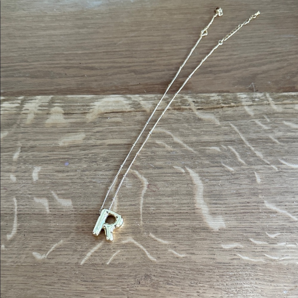 Amazon Gold 'R' Initial Necklace